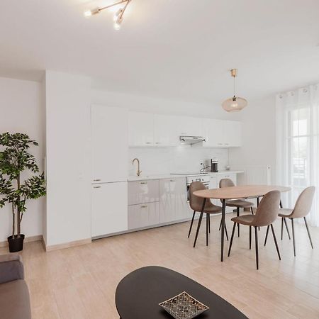 Loggia Disneyland Bmyguest Apartment Chessy  Luaran gambar